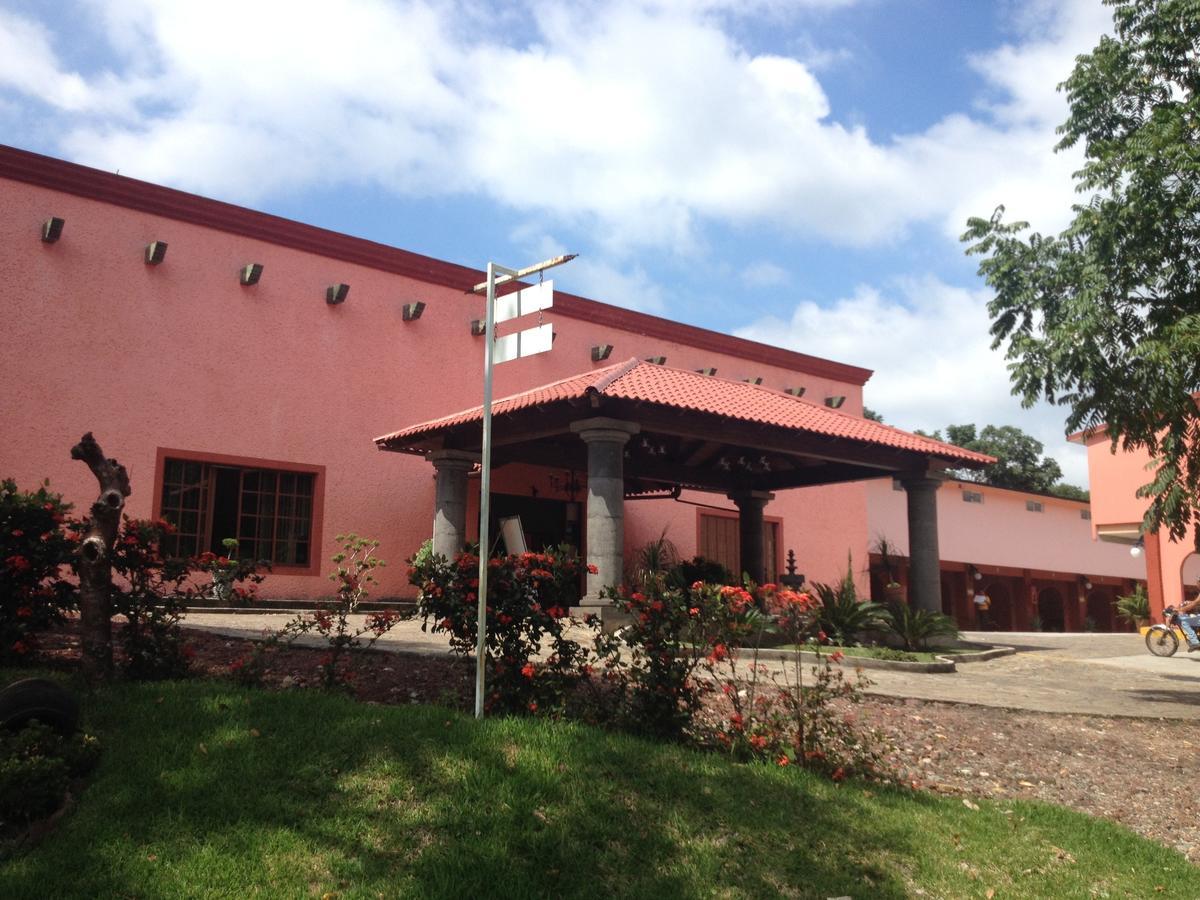 Hotel Hacienda Prom Misantla Kültér fotó